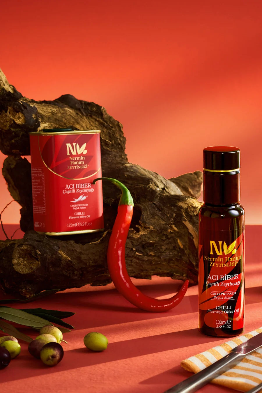 Premium Chili Infused Olive Oil - Artisan Spicy Cooking Oil, 5.9 Fl Oz (175ml)